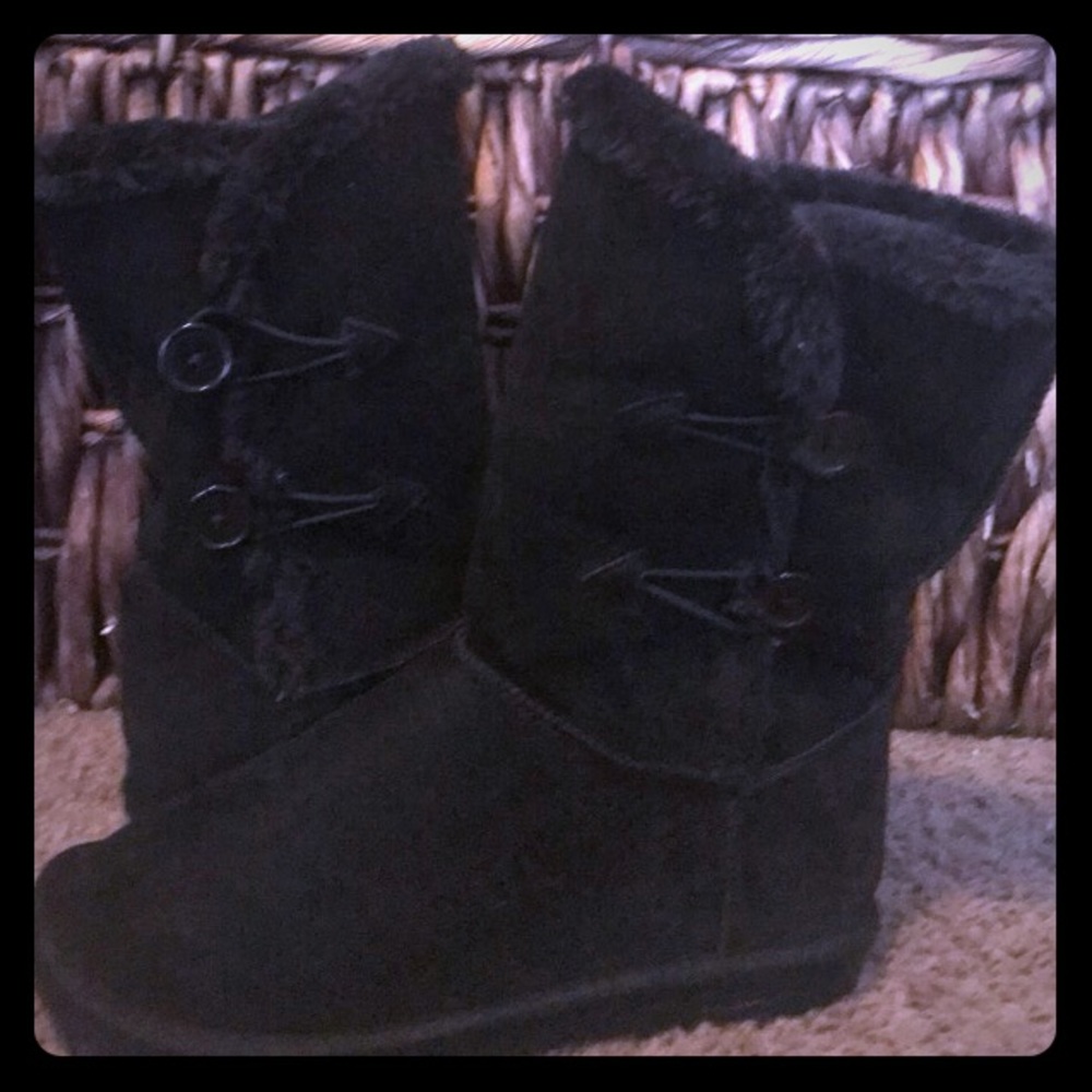 Faux Fur Lined Boots